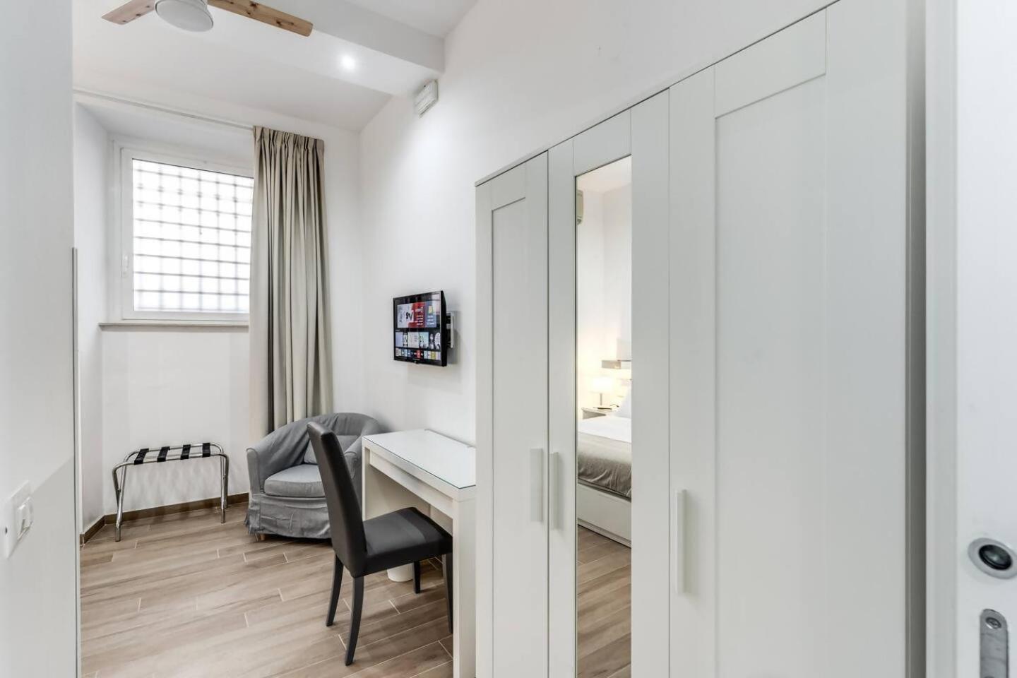 New Flat In Front Stpeter Square * Rom